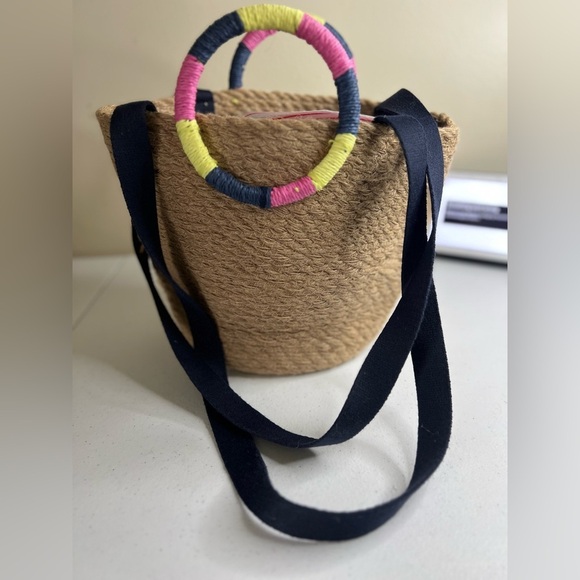 Gap jute tote bucket bag Tan Woven pink yellow blue Handle Beach Vacation NWT - Picture 3 of 8